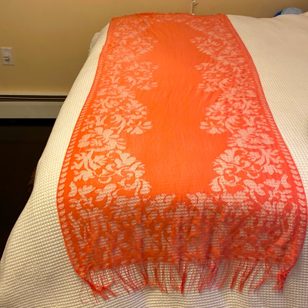 Coral scarf/shawl